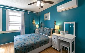 Prince Street Suites